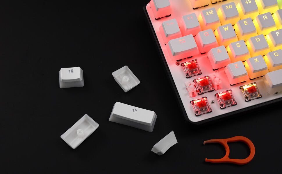 The translucent double-layer pudding keycaps