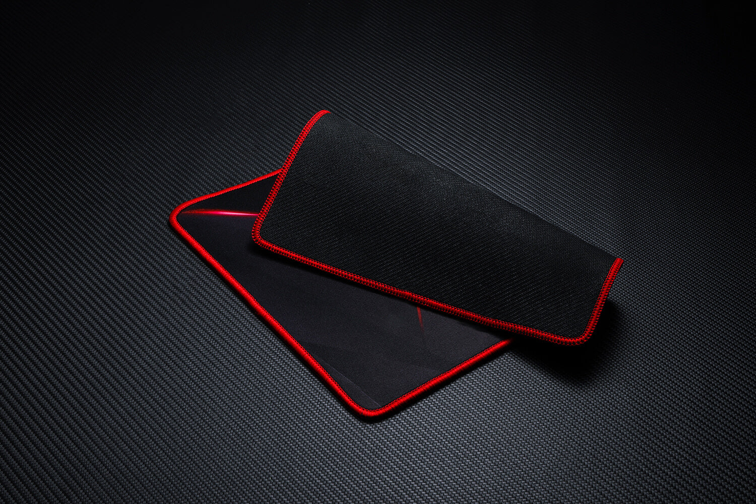 Redragon P015 Large Extended Mouse Pad XXL, with Stitched Edges, Premi –  REDRAGON ZONE