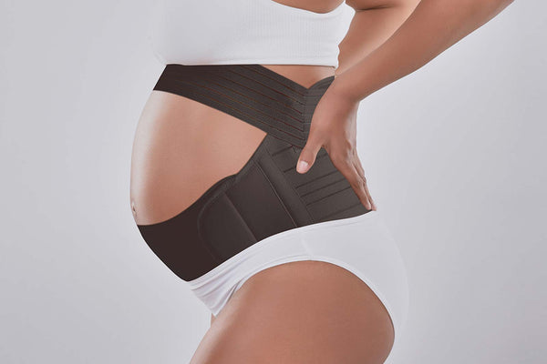 3 raisons d'utiliser une ceinture post accouchement
