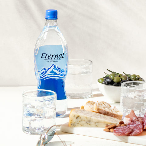 Eternal water bottle with charcuterie