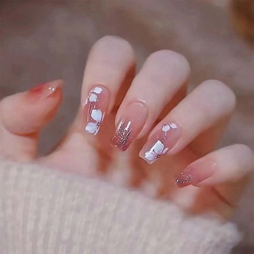 Clear 3D Nails