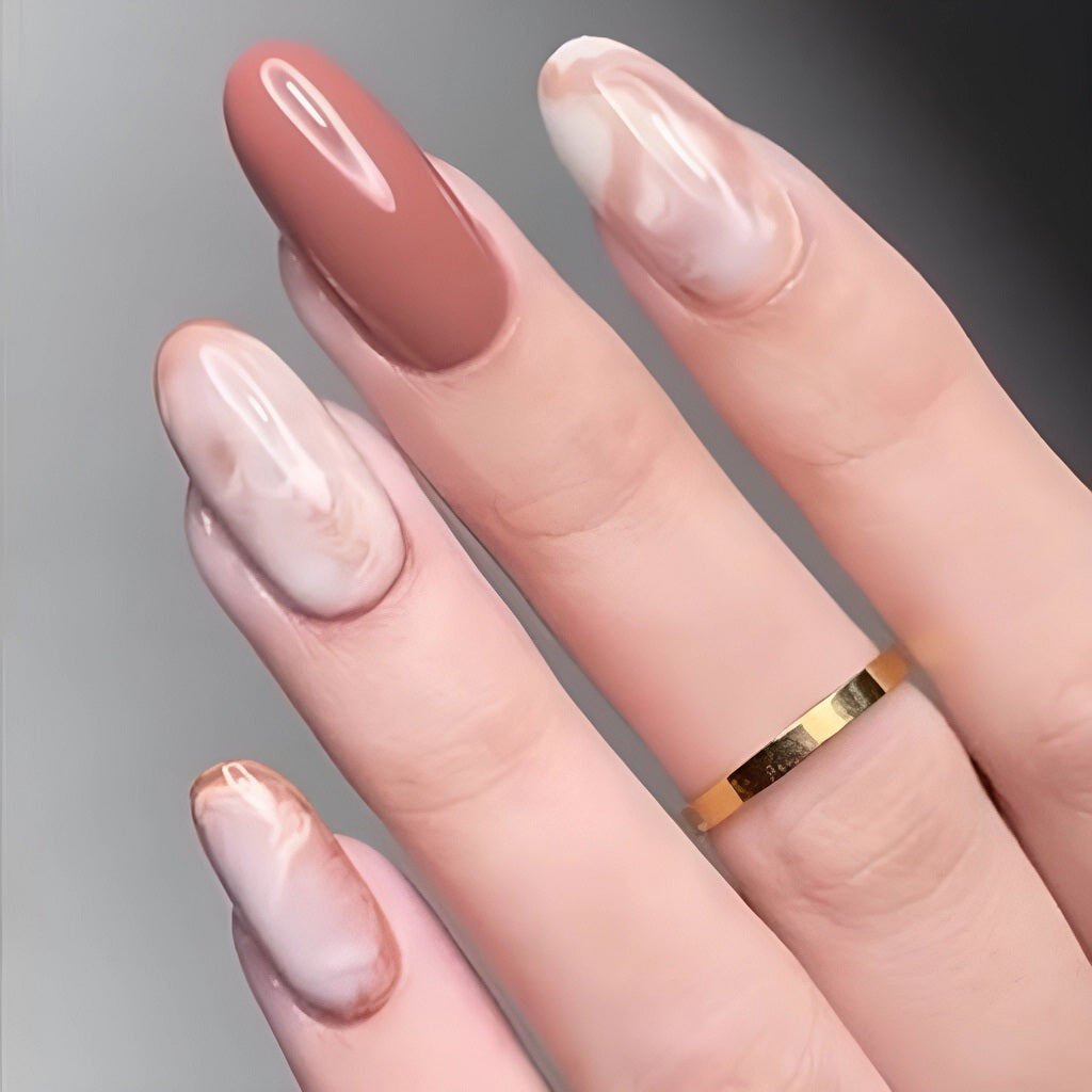 Extra Creamy Milk Tea Nails