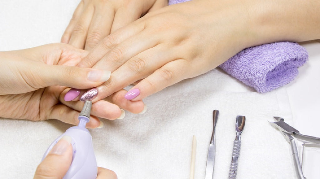 How to Remove Hard Gel Nails