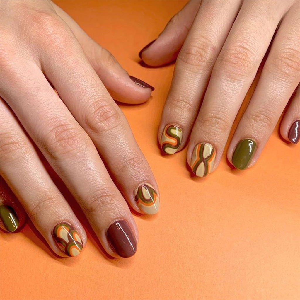 Influences on 1970s Fashion and Nails
