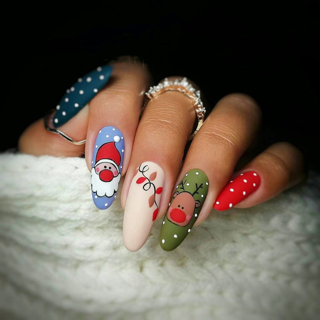 NAIL ART DESIGN: Santa Claus