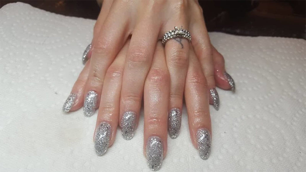 Silver – Glamorous look