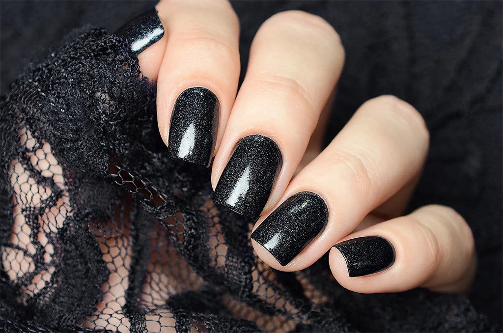 Black – Beautiful and Perfect contrast for the fair-skinned lady