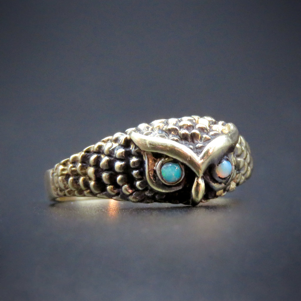 Koven Kreation 14K Owl Ring With Gemstone Eyes – The Koven Court