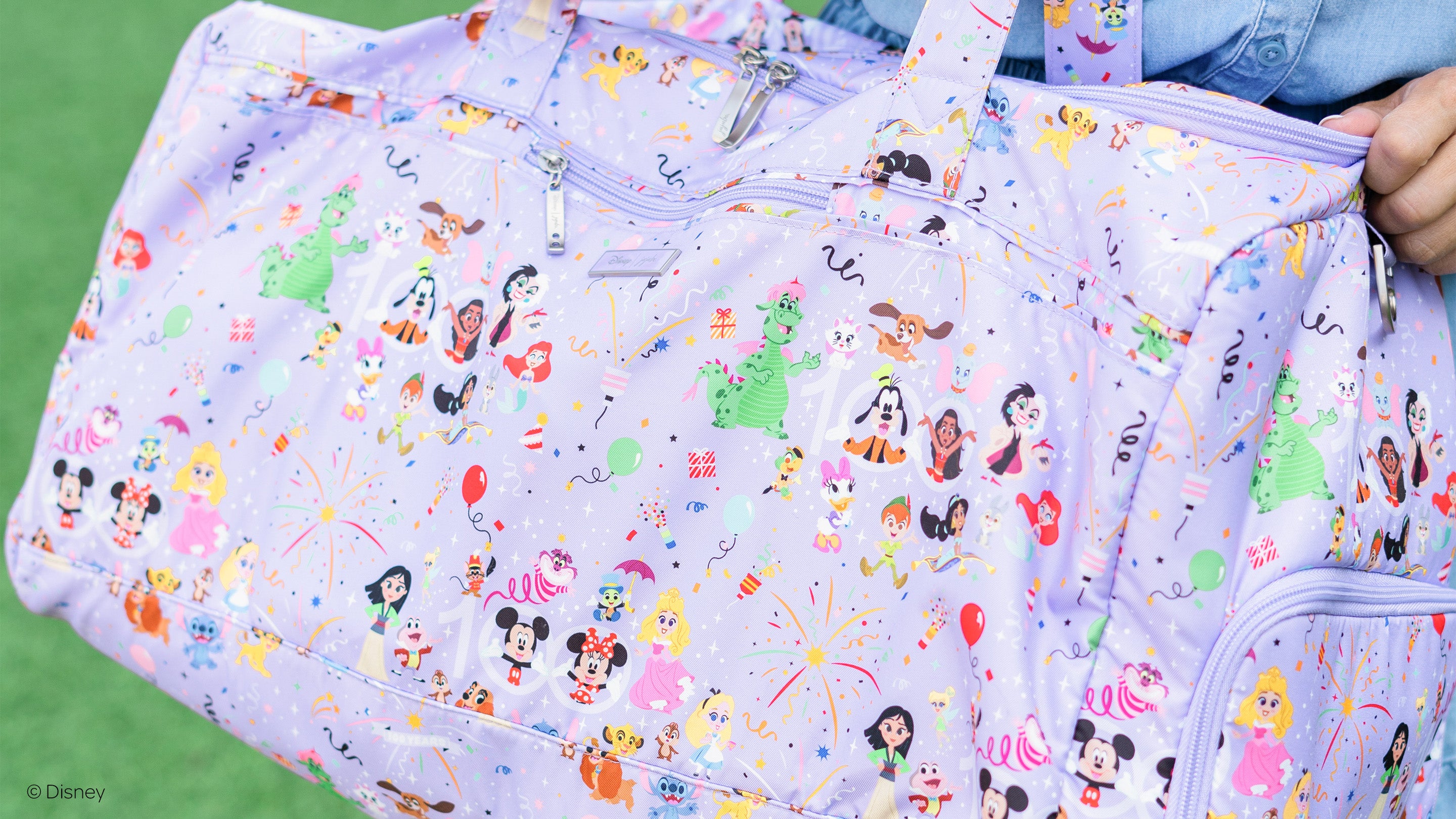 Disney Diaper Bag Essentials | Mommy of a Princess by Kayla Peloquin