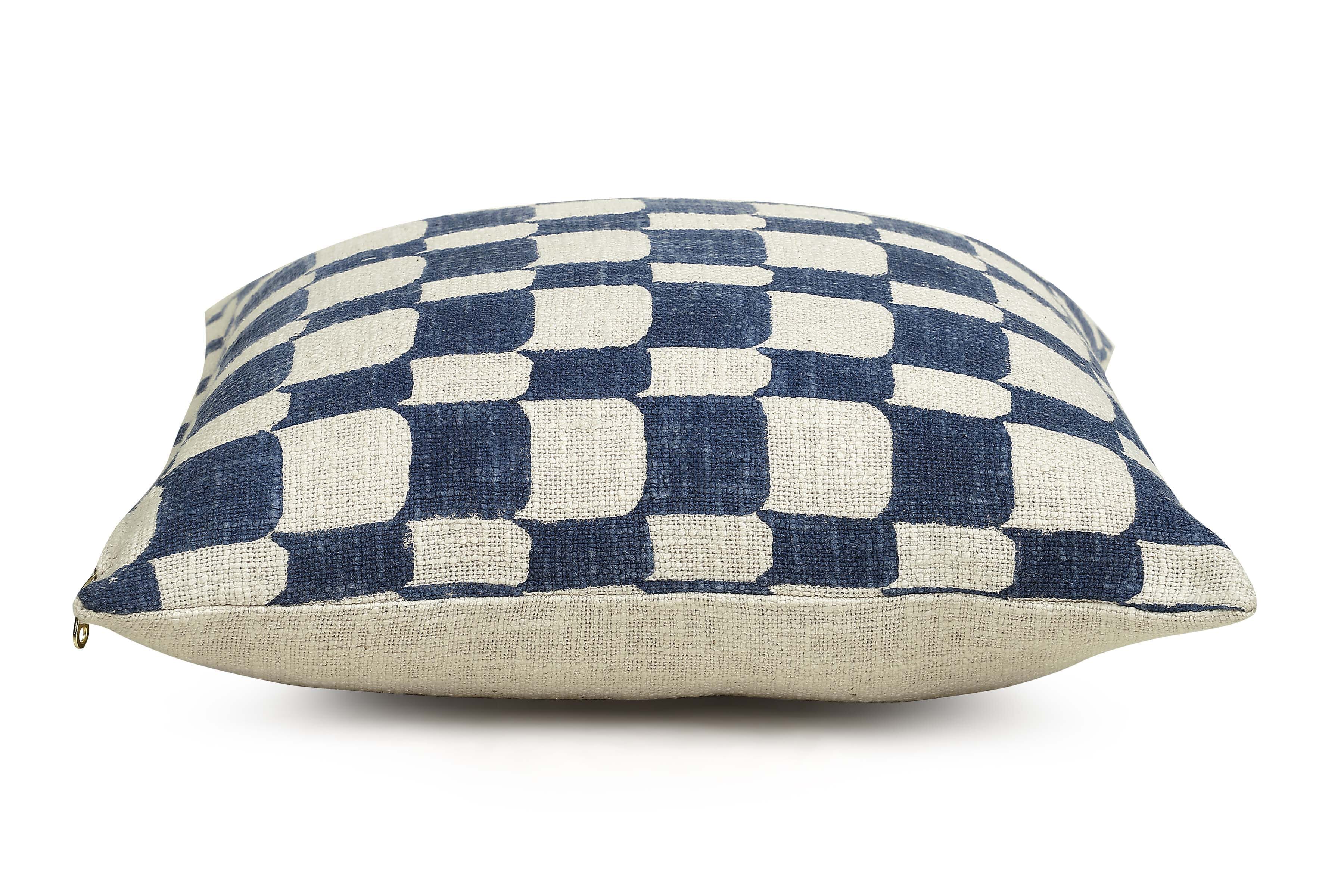 Aakar Checkered Throw Pillow