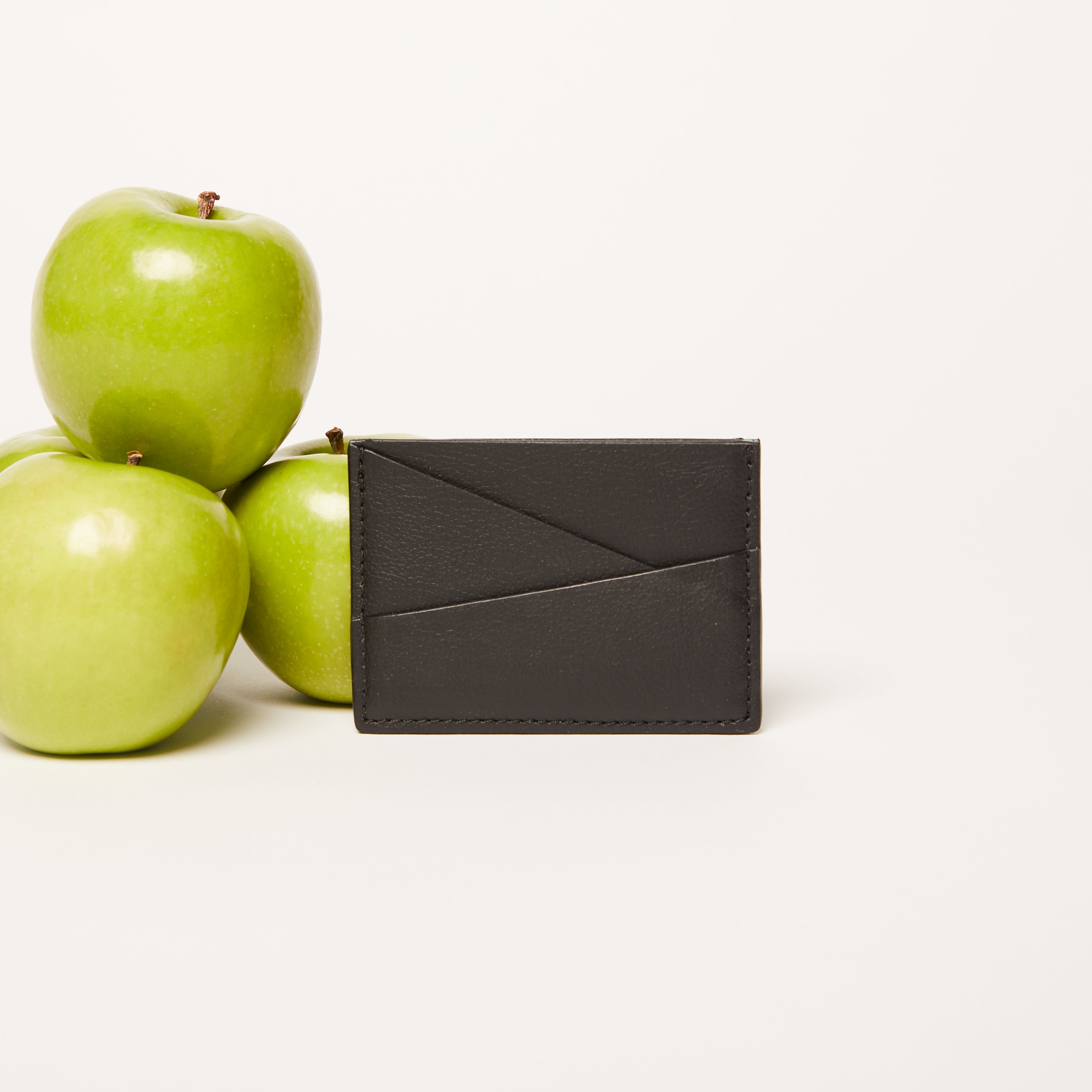 Gala Apple Leather Puzzle Cardholder