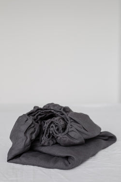 AmourLinen Linen fitted sheet in Charcoal Linen fitted sheet AmourLinen 