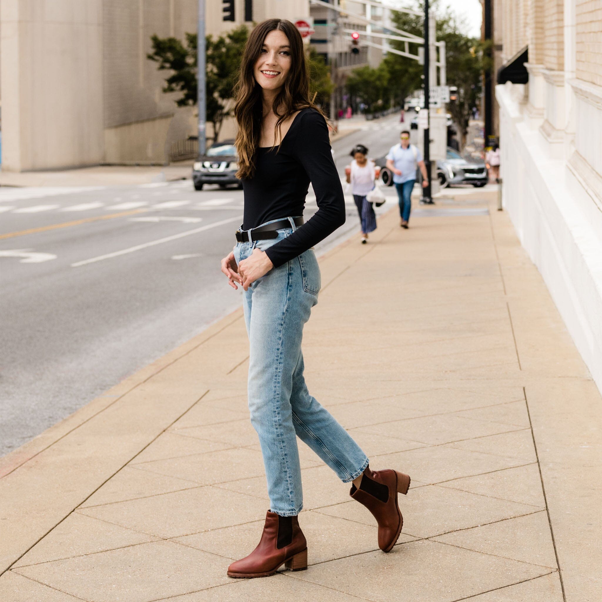 Ana Go-To Heeled Chelsea Boot