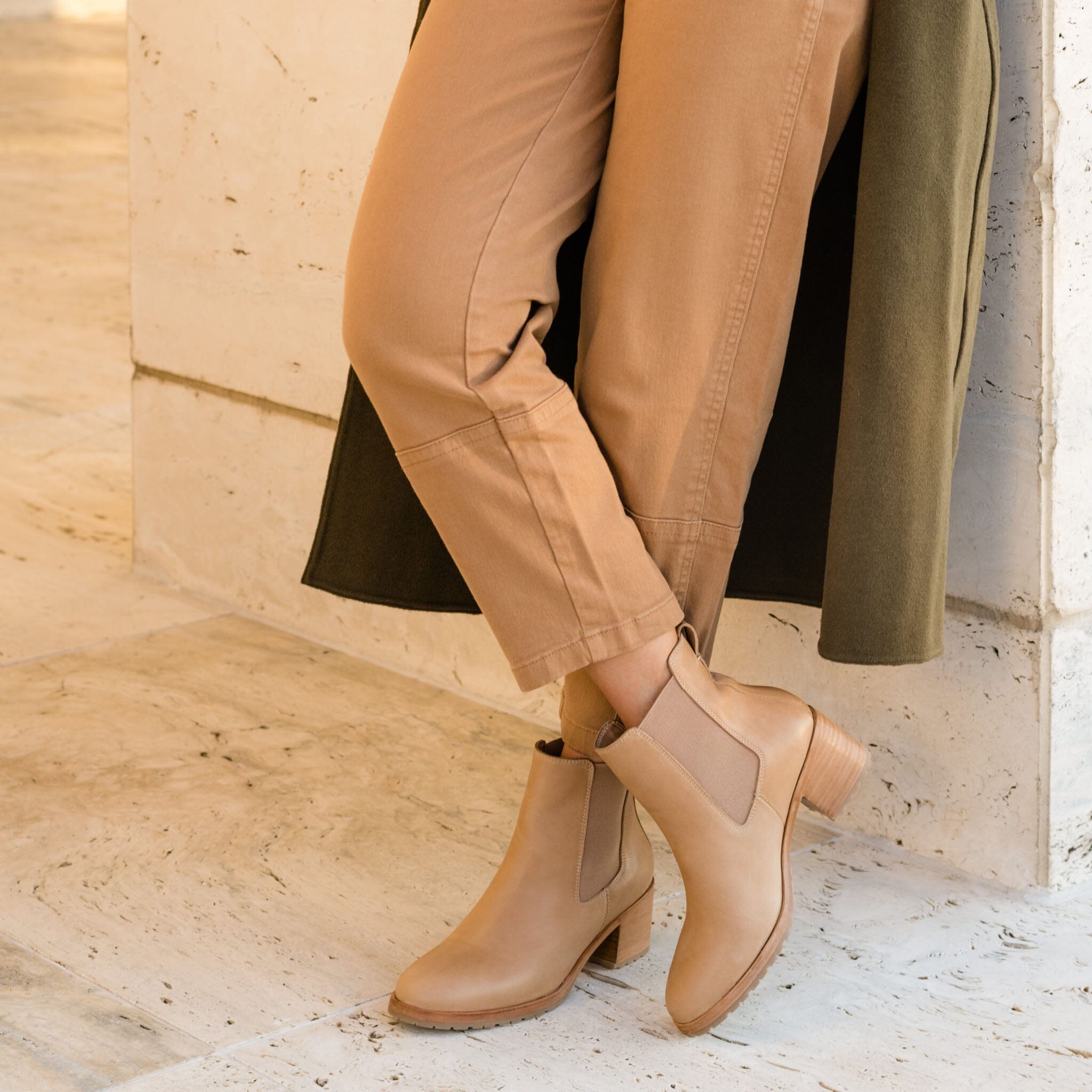 Ana Go-To Heeled Chelsea Boot