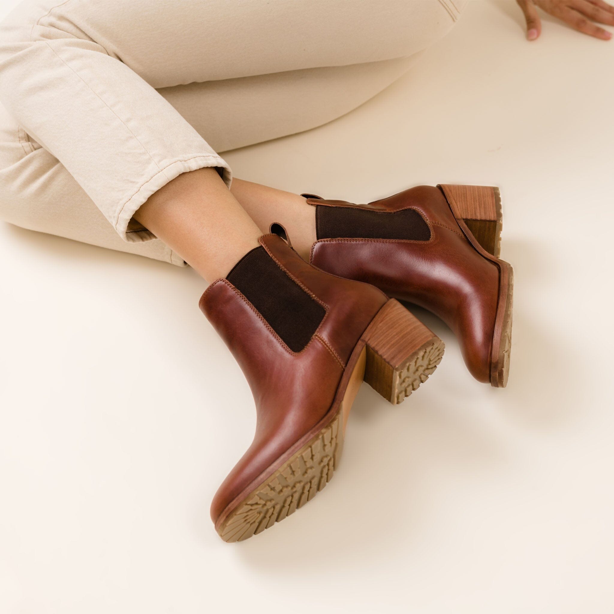 Ana Go-To Heeled Chelsea Boot