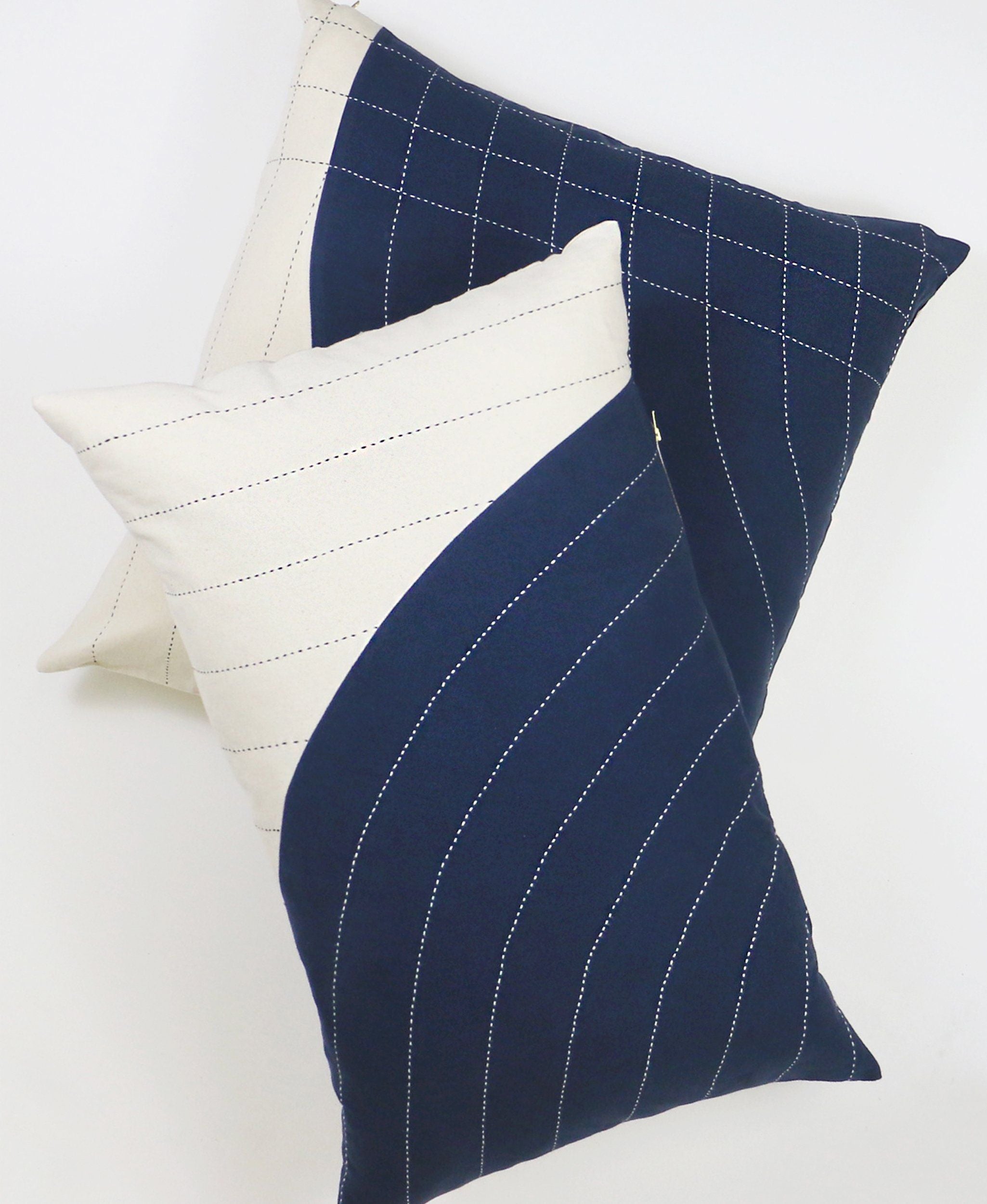 Curve Lumbar Pillow - Navy