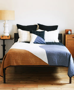 Naari Quilt Bedding