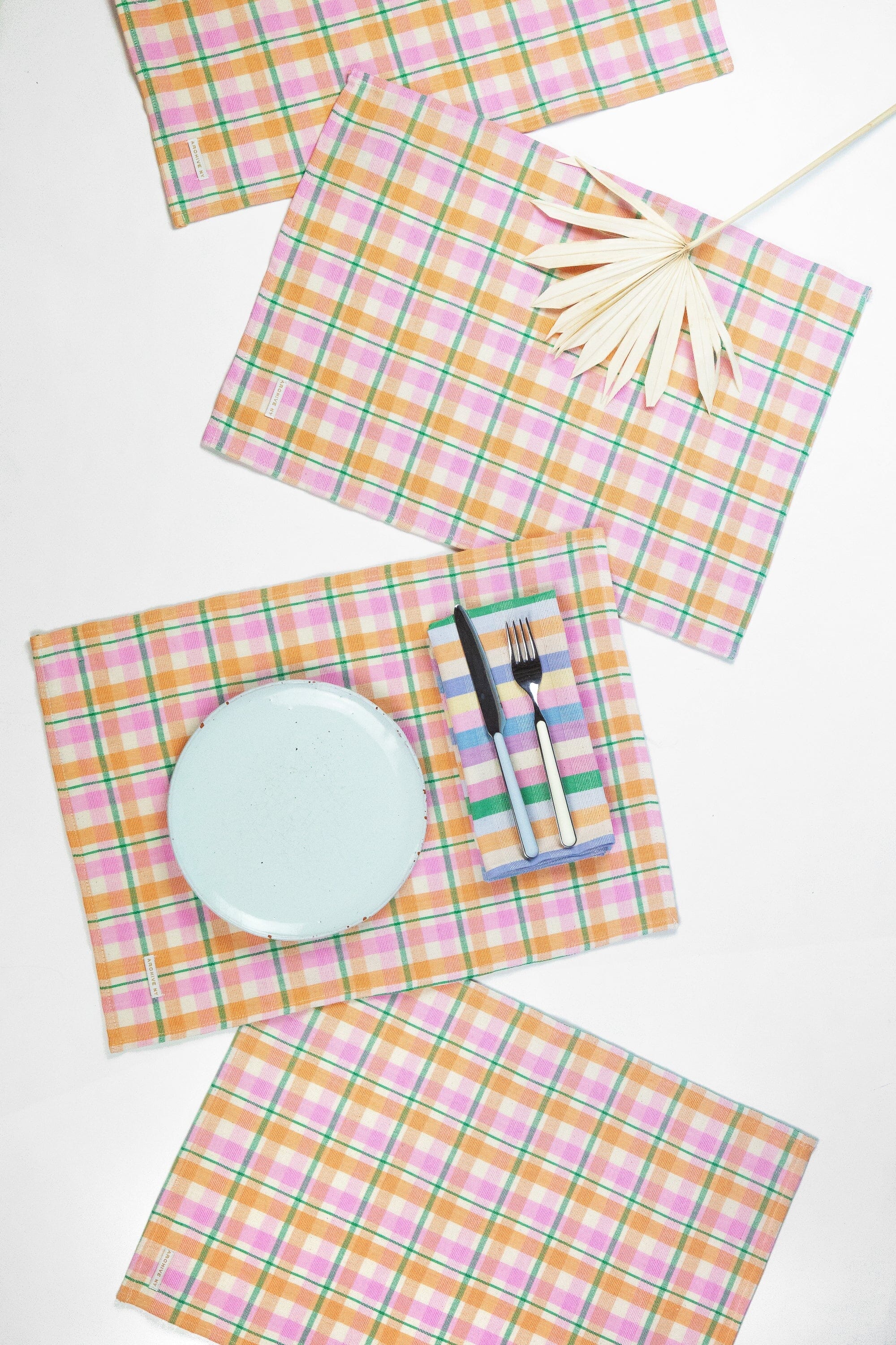 Marguerite Plaid Placemat Set