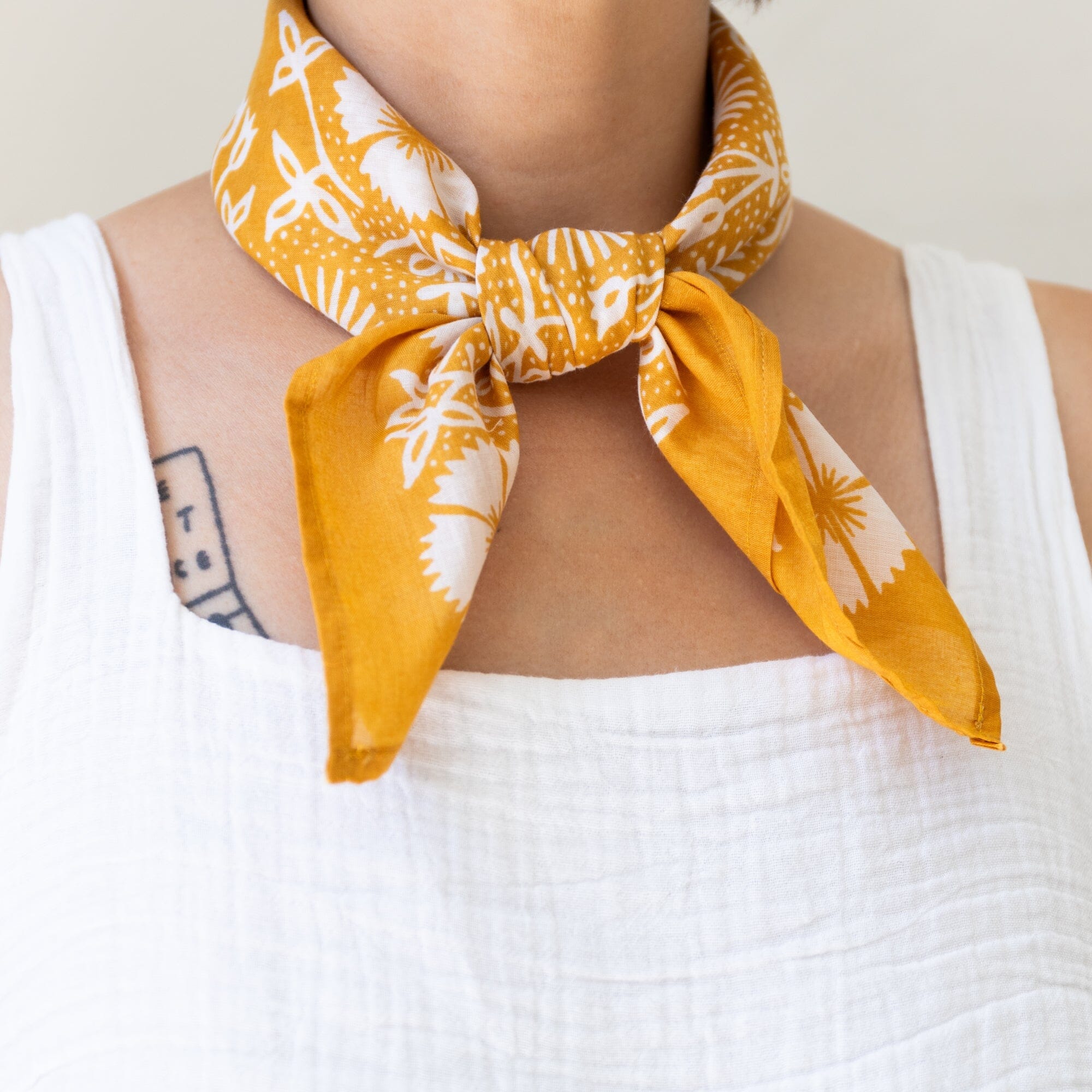 Aster Bandana