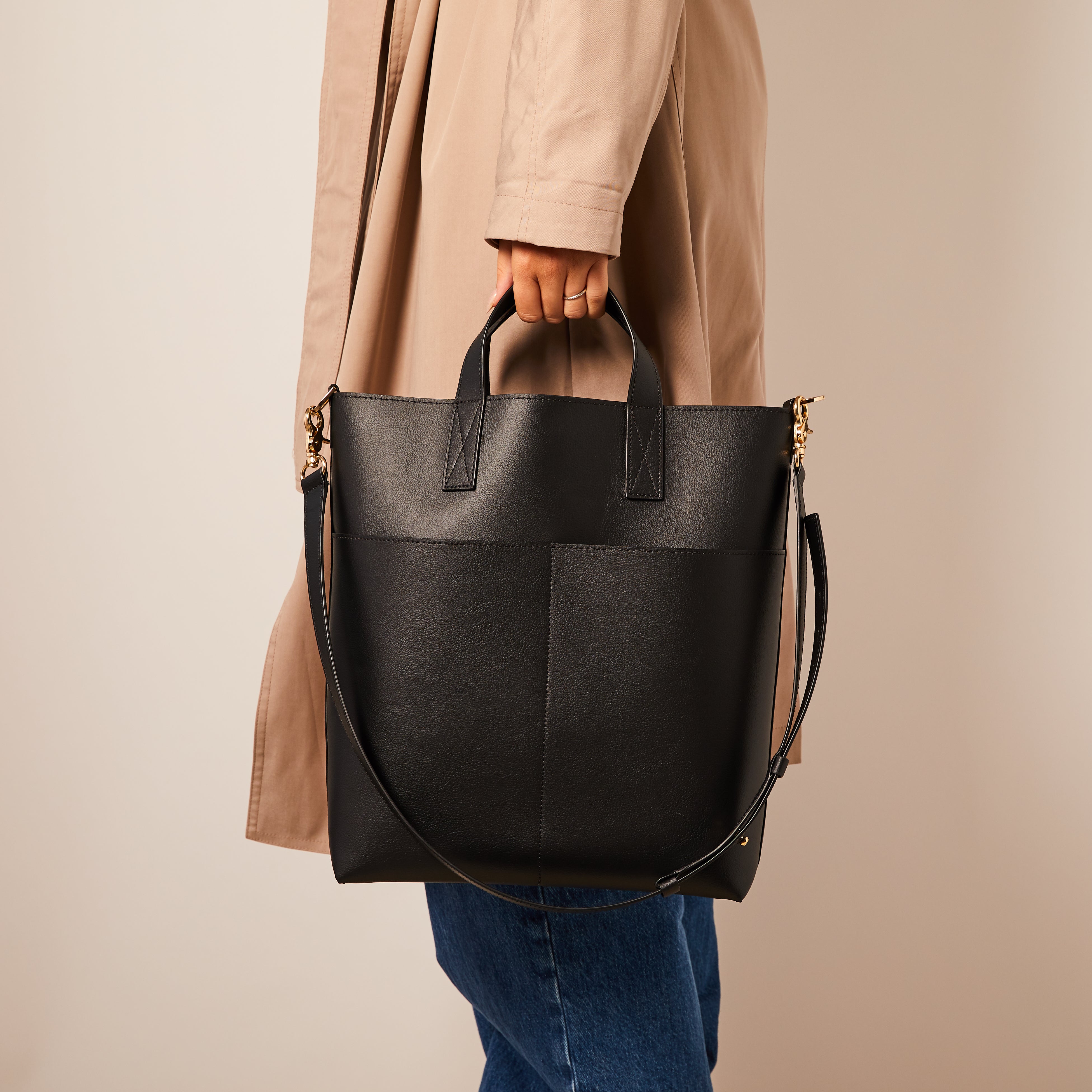 Black Gala Apple Leather Tote II