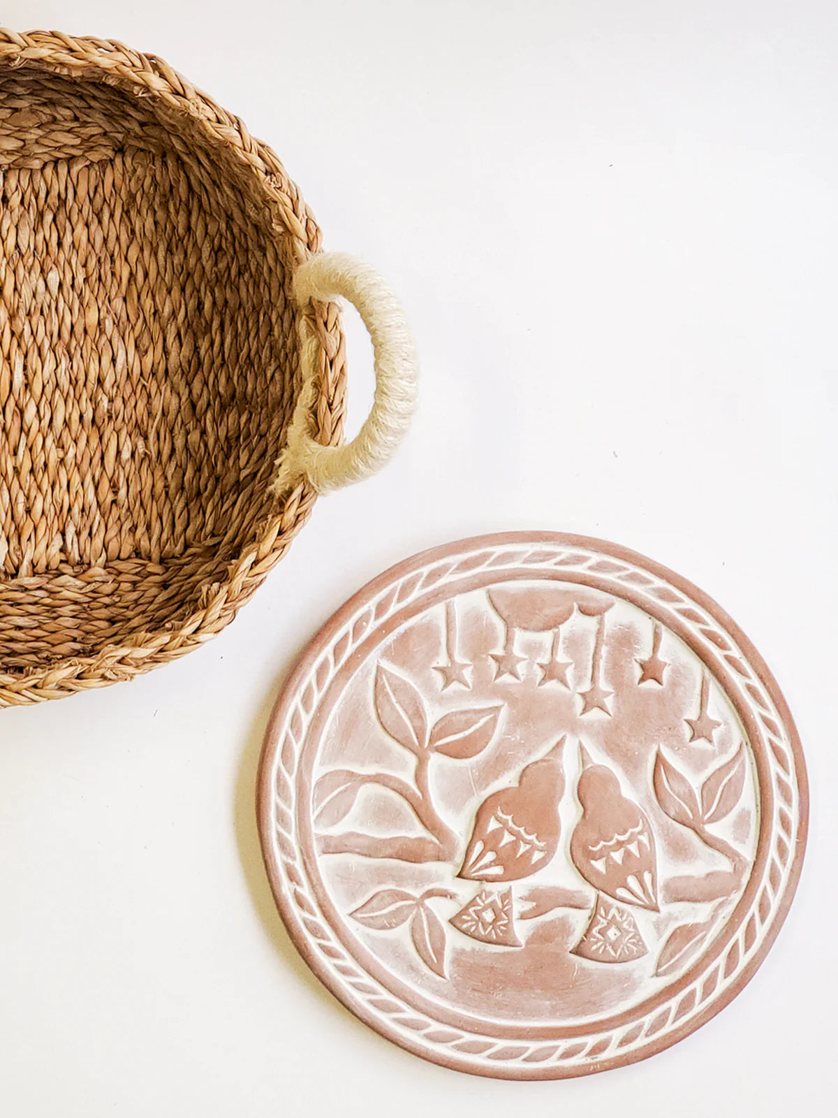 Bread Warmer + Basket - Lovebirds Round