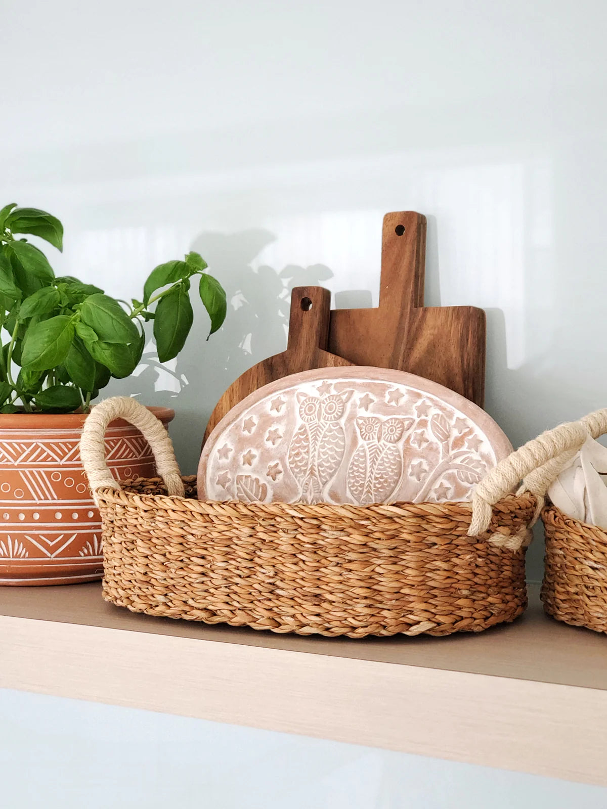 Bread Warmer + Basket - Owl Oval