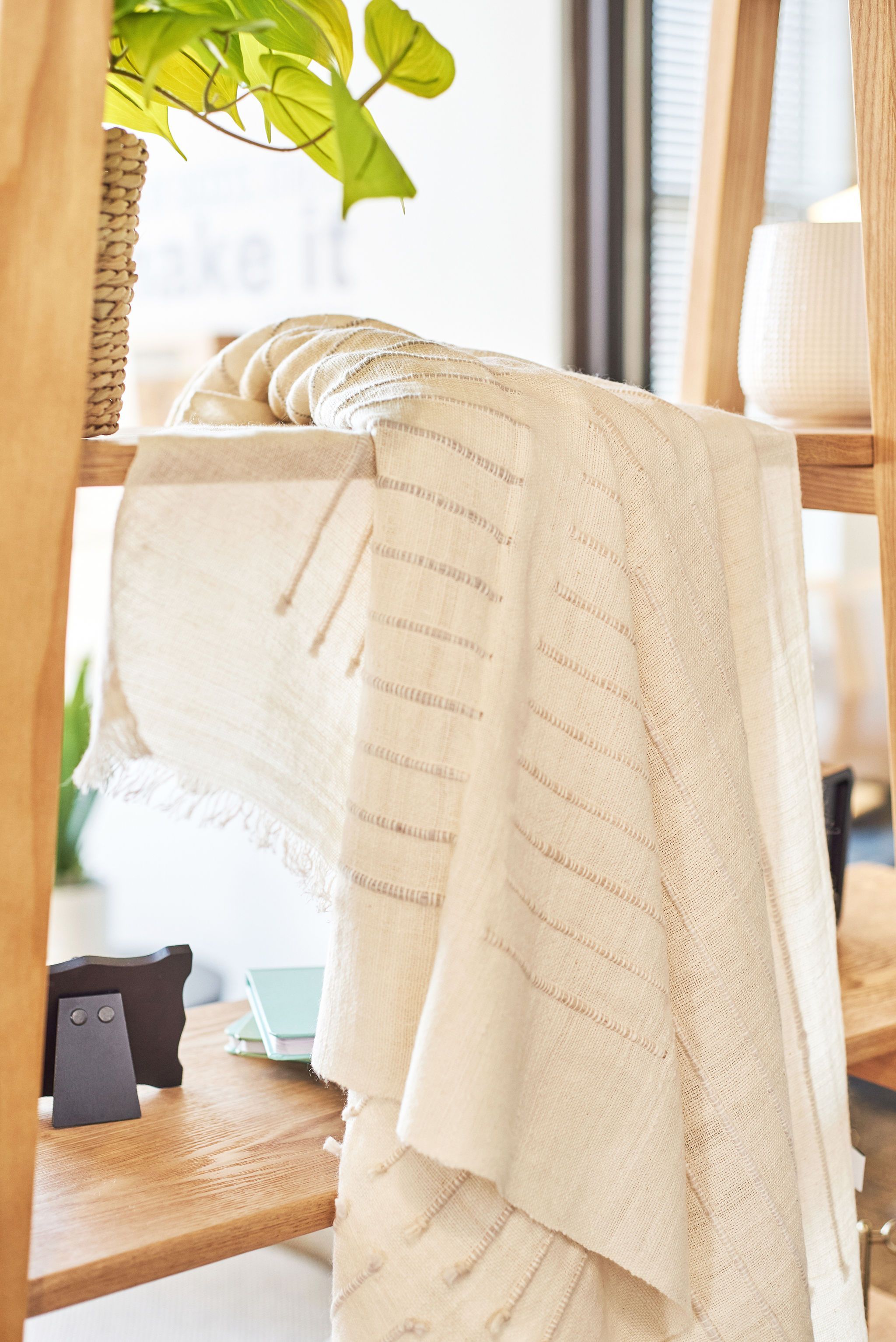 Chalk Merino Throw Blanket – Made Trade