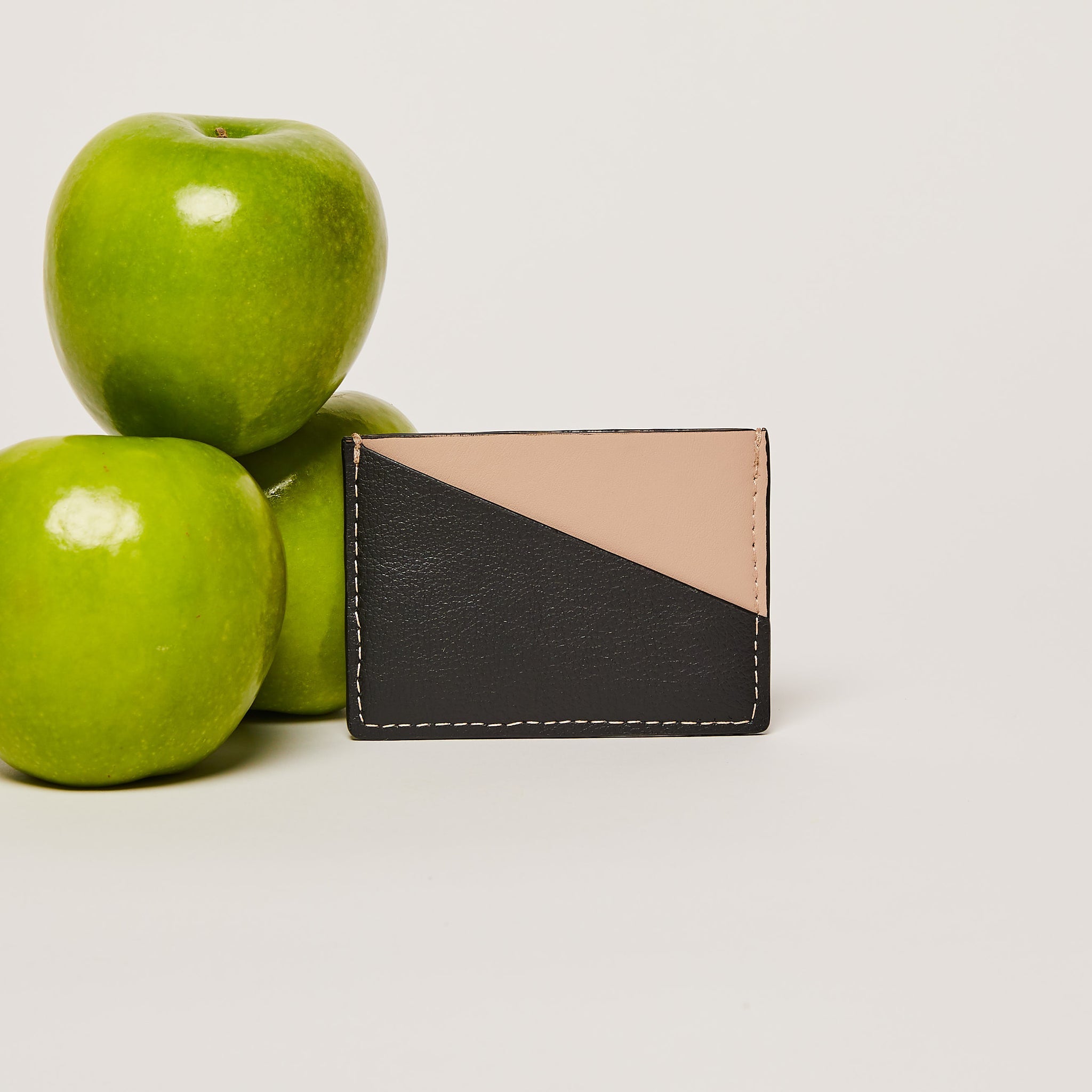 Gala Apple Leather Puzzle Cardholder