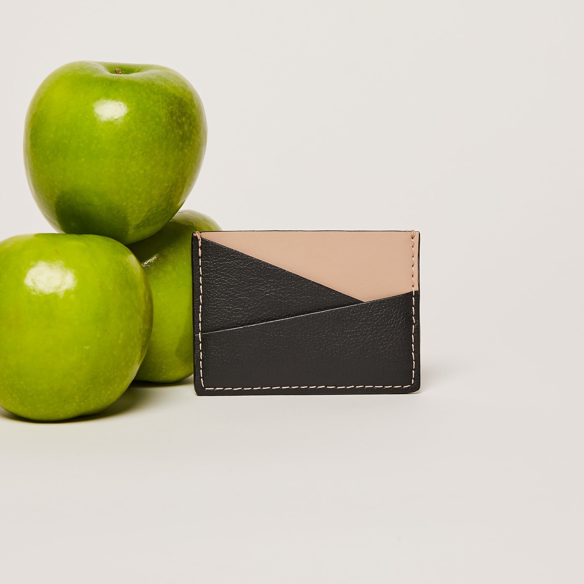 Gala Apple Leather Puzzle Cardholder