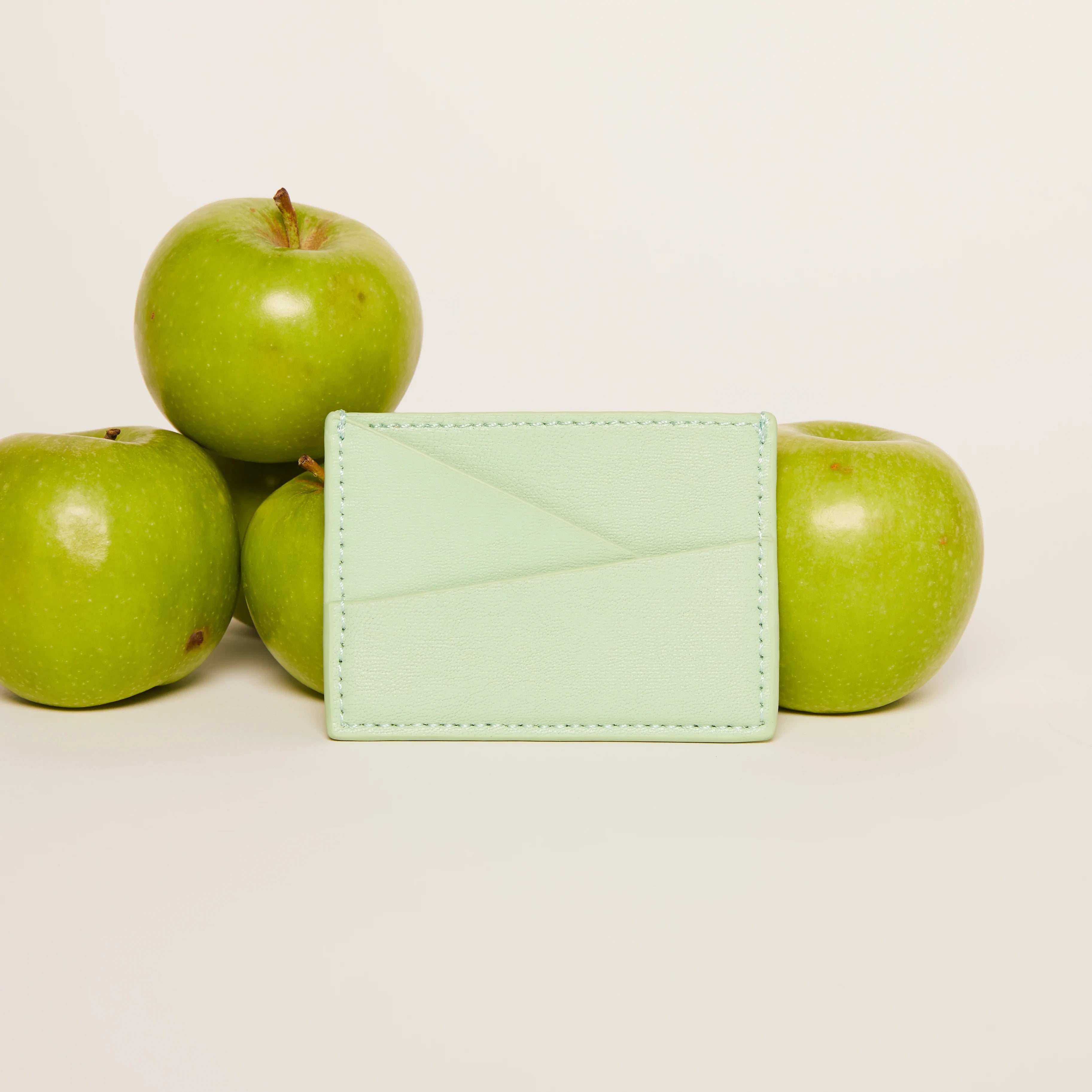 Gala Apple Leather Puzzle Cardholder