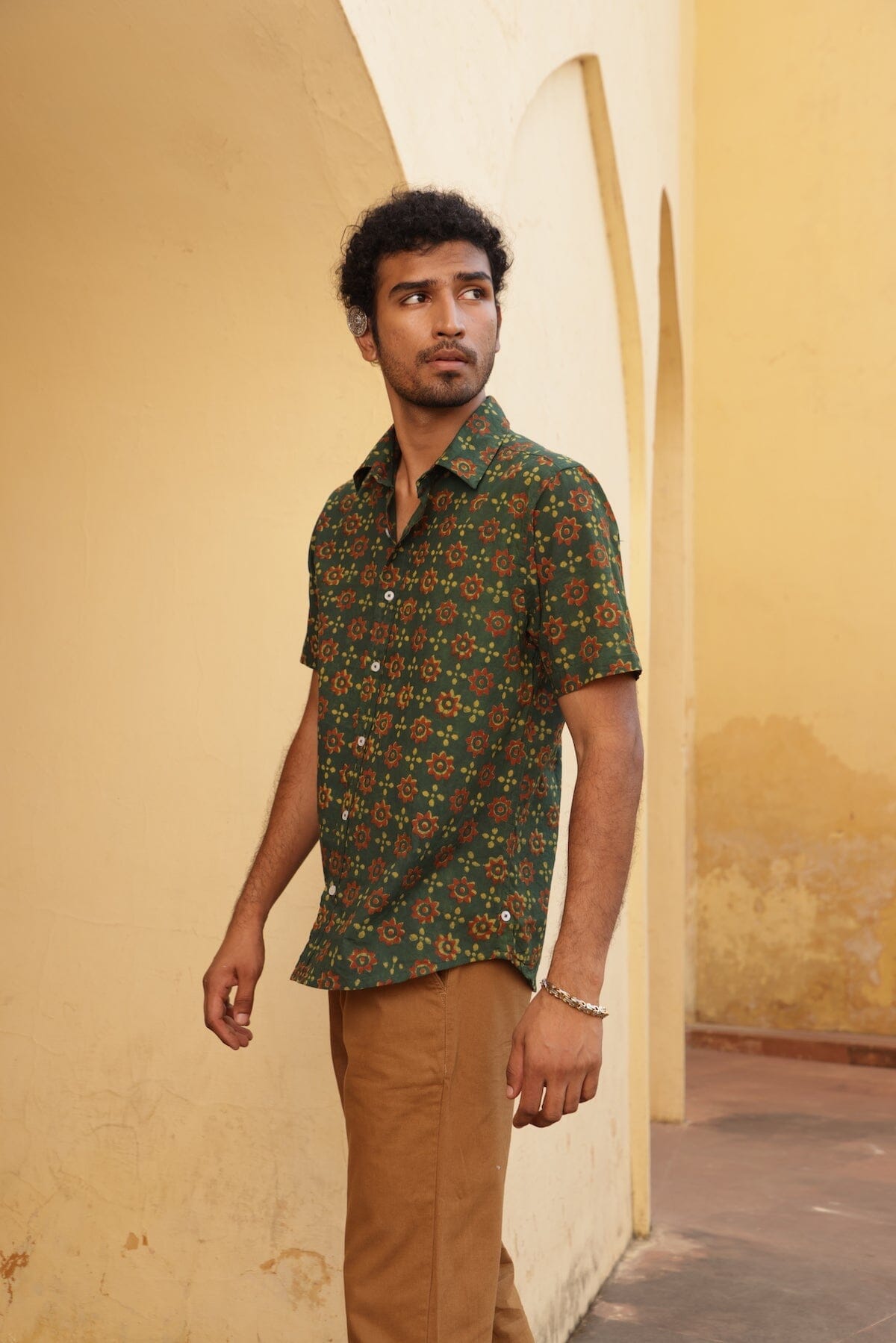 Men's Sufi Short Sleeve Shirt - Green and Red print