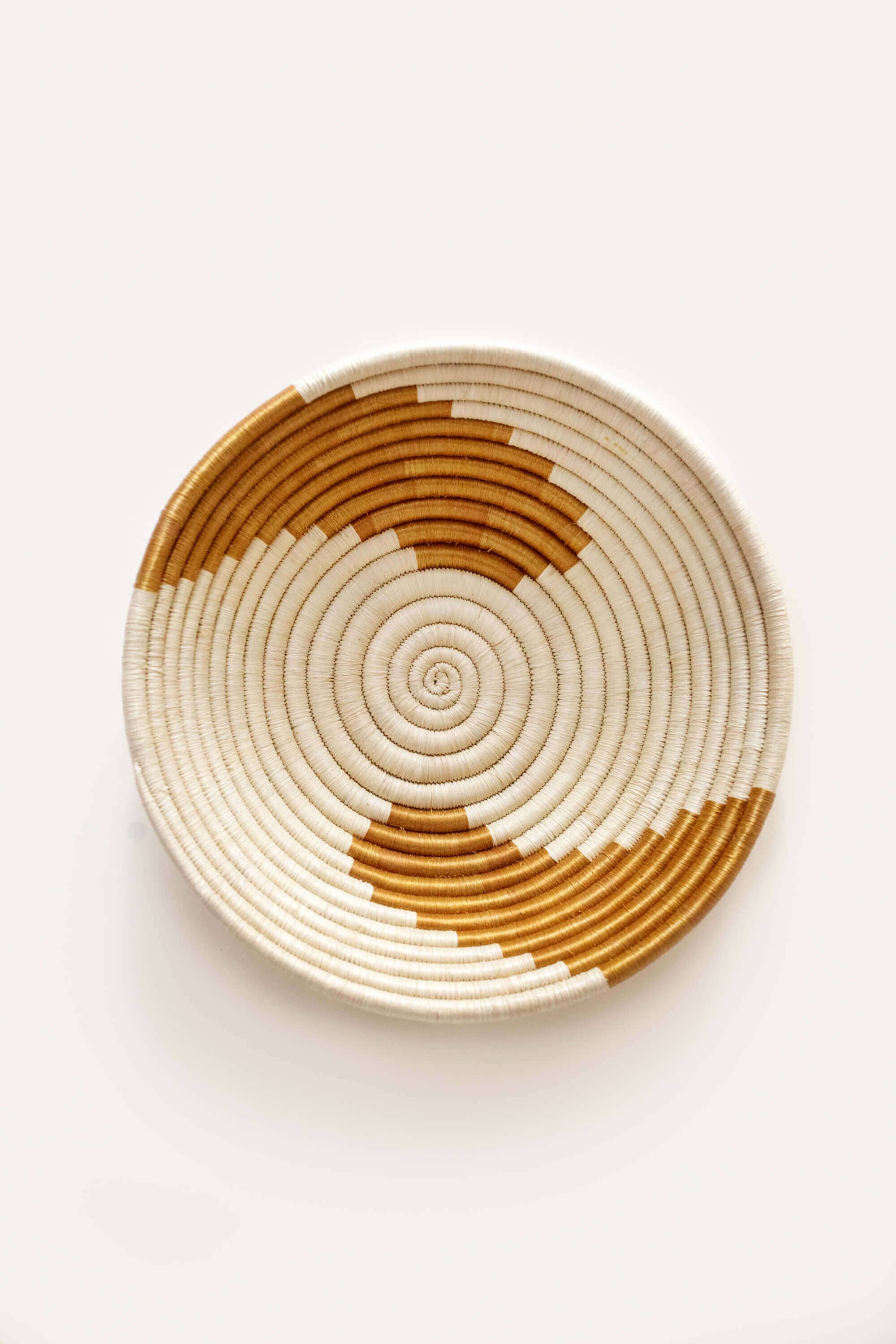 Demi Swirl Plateau Bowl