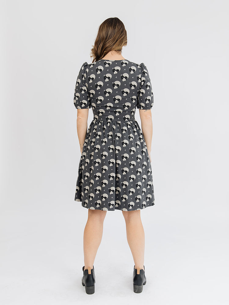 Inez Vase Cluster Bubble Sleeve Dress