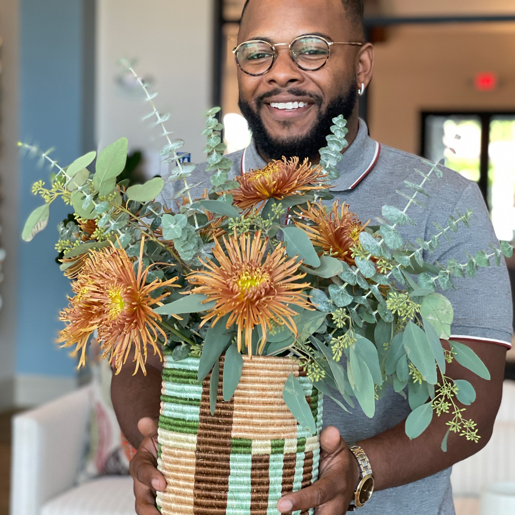 Medium Apricot and Seafoam Lines Planter