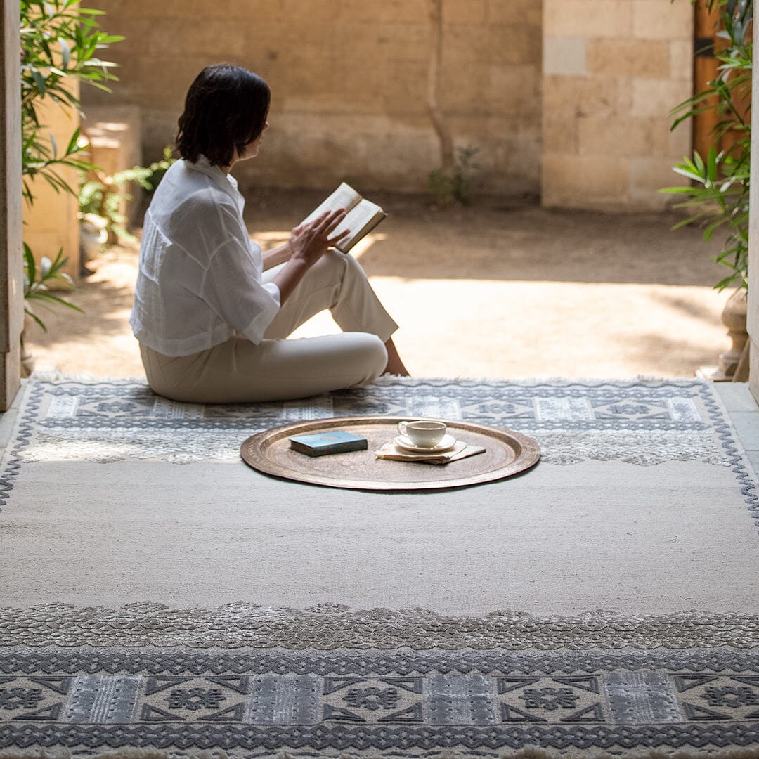 Lattice Hand-knotted Wool Carpet