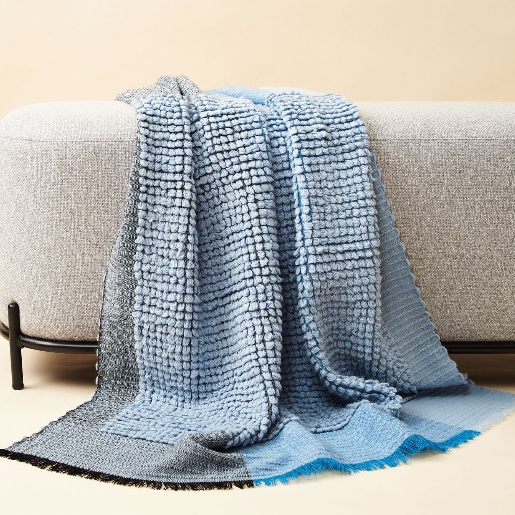 Macaroon Merino Wool Throw Blanket - Sky