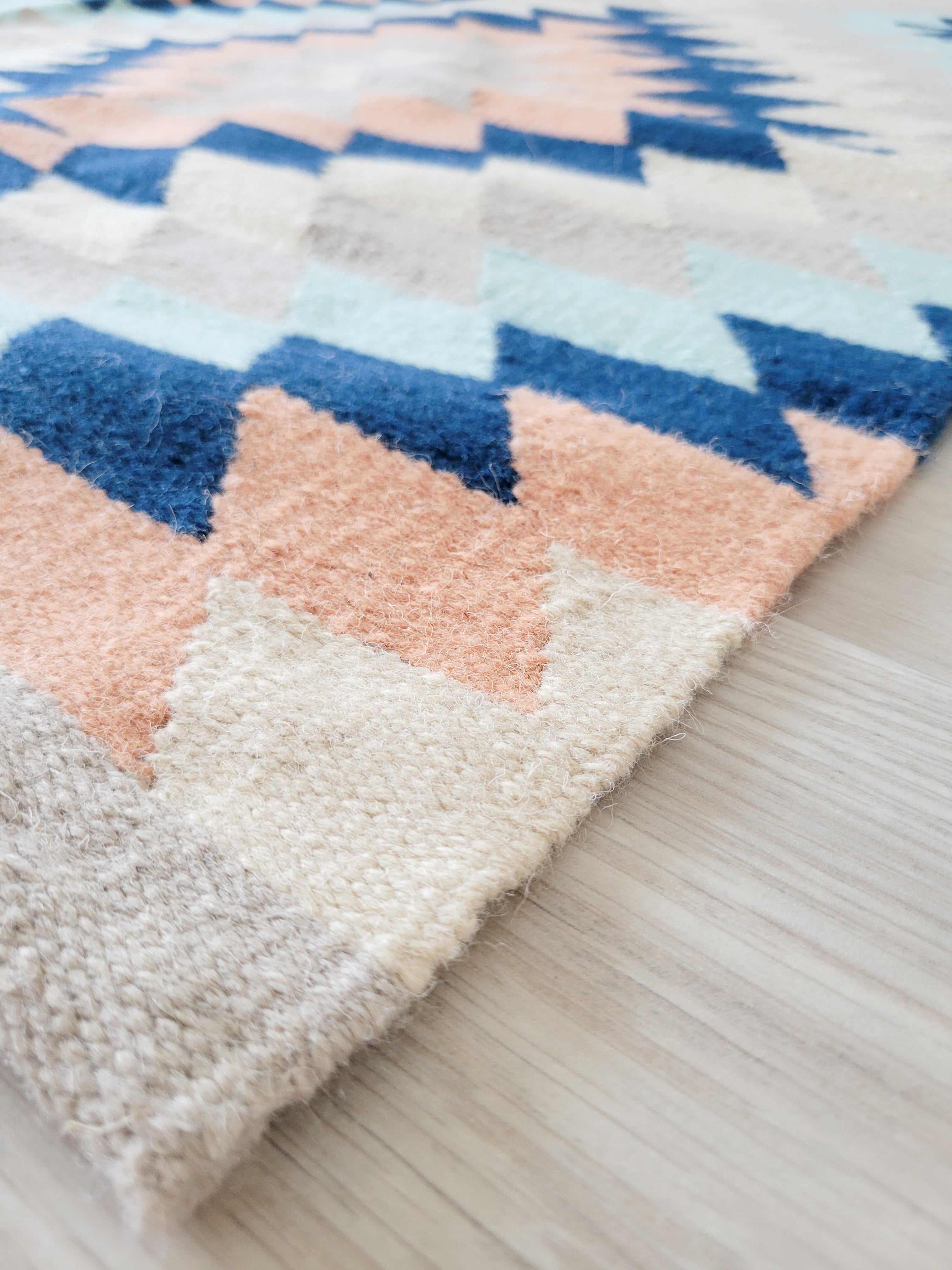 Lena Wool Kilim Rug / Runner