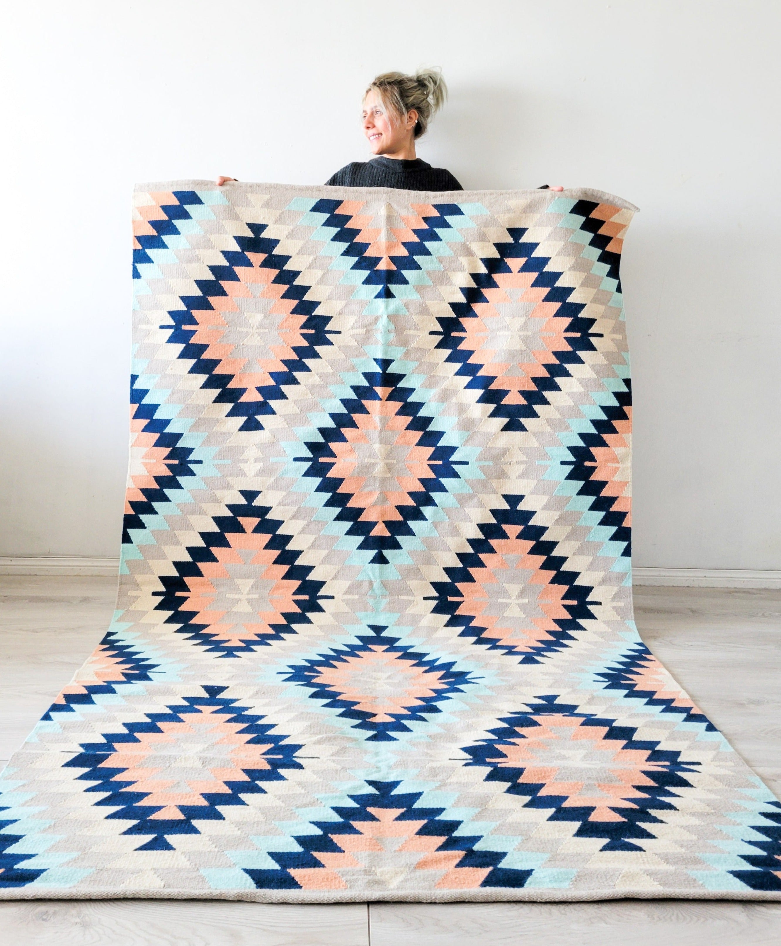 Lena Wool Kilim Rug / Runner