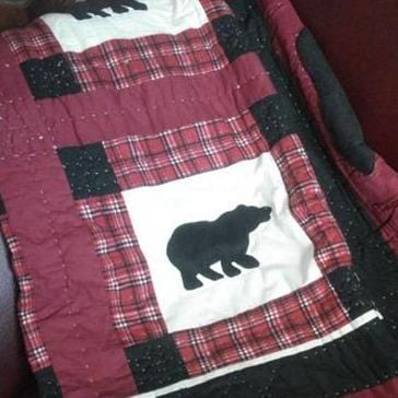 New New Horison Canada Bear Twin Quilt Set – The Muskoka Store