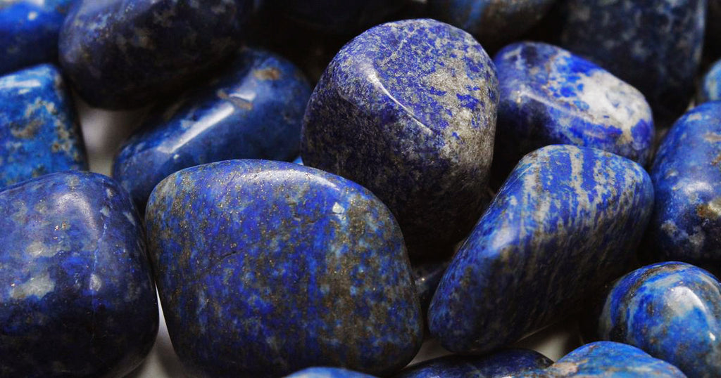 Lapis Lazuli meaning and uses, Lapis Lazuli healing properties, crystals and their meaning, Lapis Lazuli crystals, Lapis Lazuli stone, Lapis Lazuli Bracelet, crystals and their meanings
