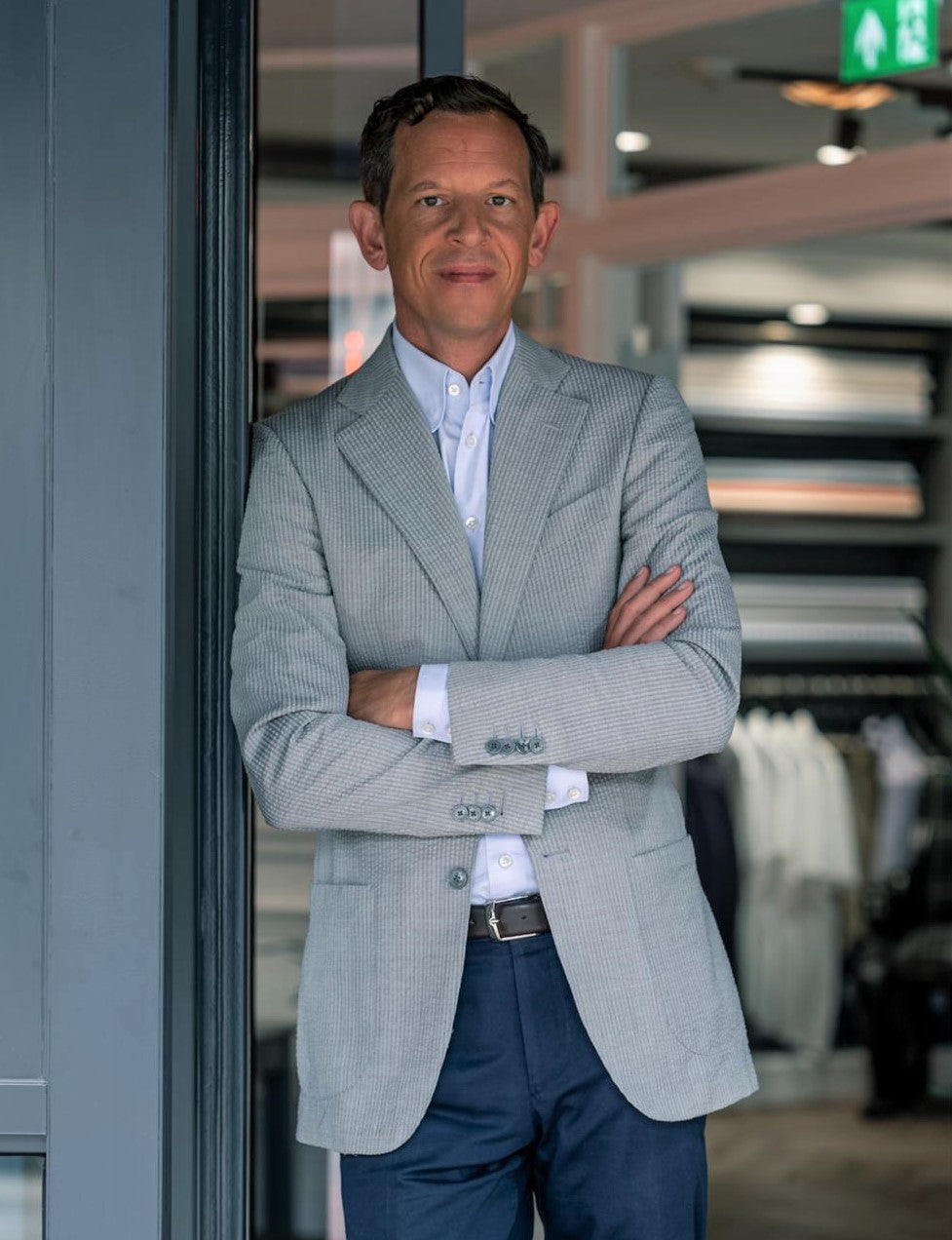 Dooley & Rostron upholds the heritage Frank Rostron Bespoke Shirtmaker was so loved for - in a rich history of luxury tailoring, creating the finest bespoke shirts and handcrafted suits for many noted faces such as celebrities, sports stars and politicians