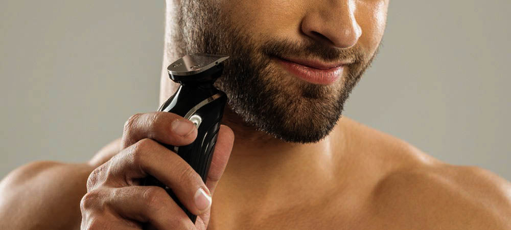 how to trim a beard with a razor, beard trimming guide, trim your beard with razor, trim for beard styles for men, trim a short beard for men, mens guide for beard trimming
