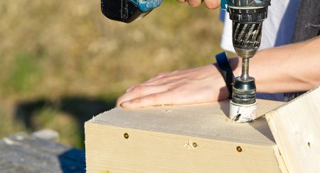 Ruwag | Easy Hole Saw Woodworking Projects