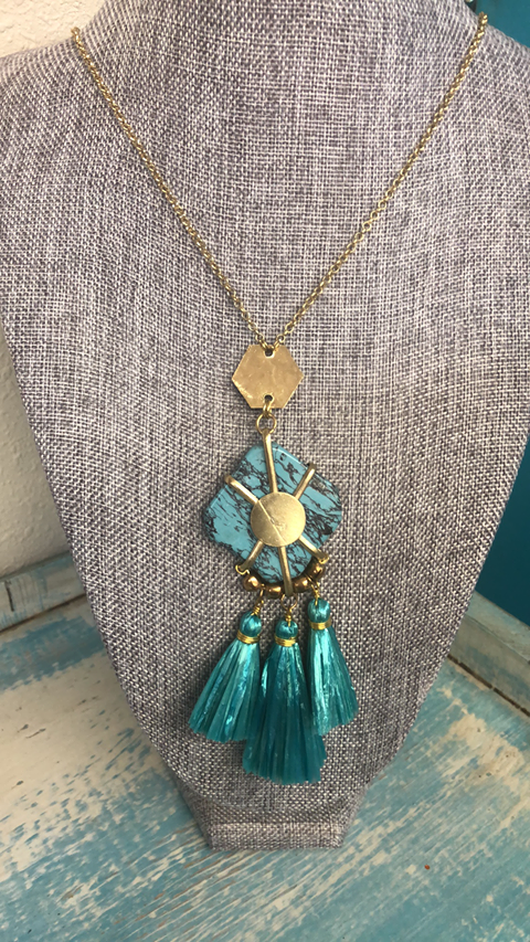 Santa Rosa Fashion Oval Concho & Turquoise Lariat Necklace