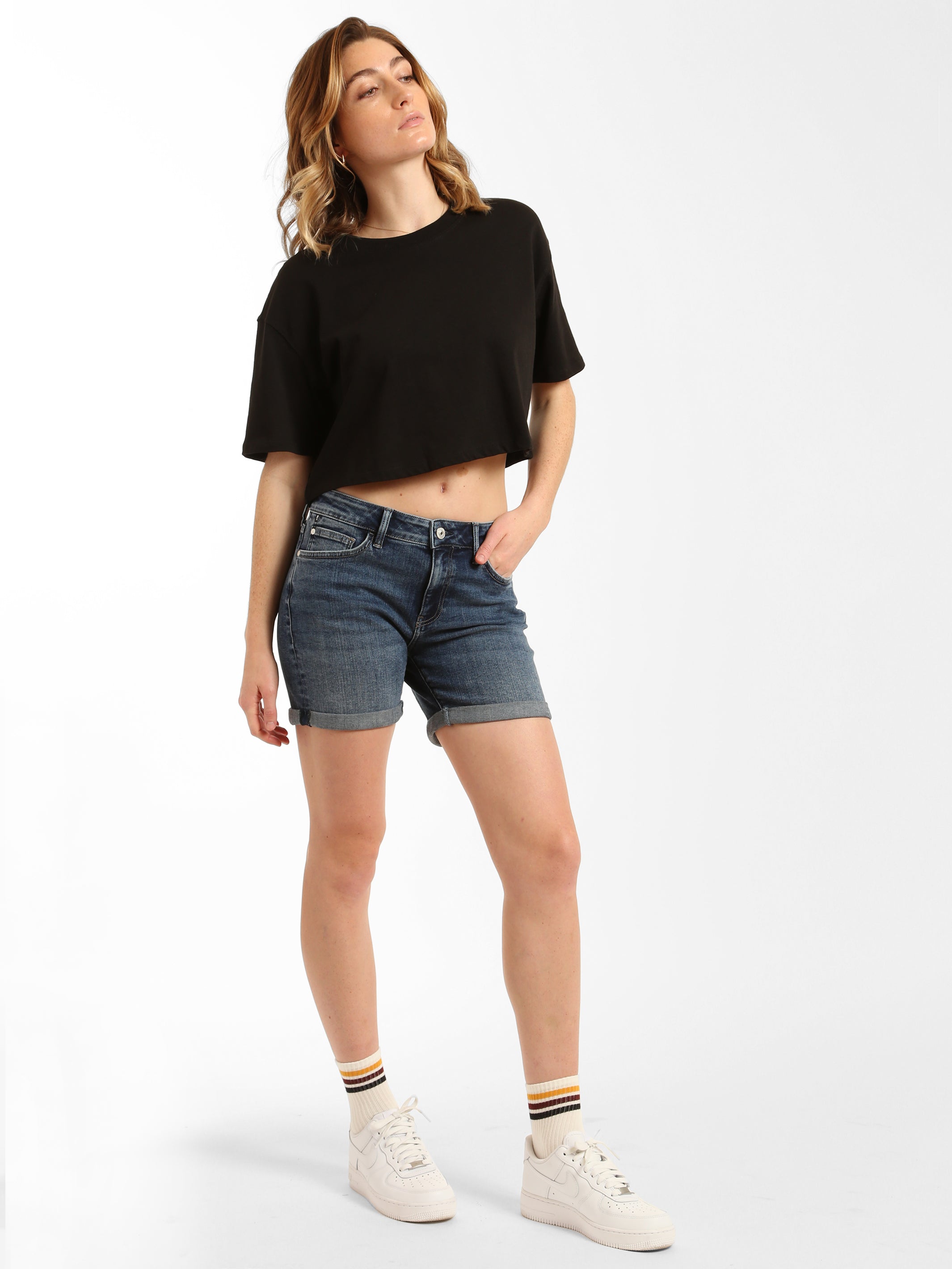 Crown Boyfriend Shorts in Dark Brushed Denim