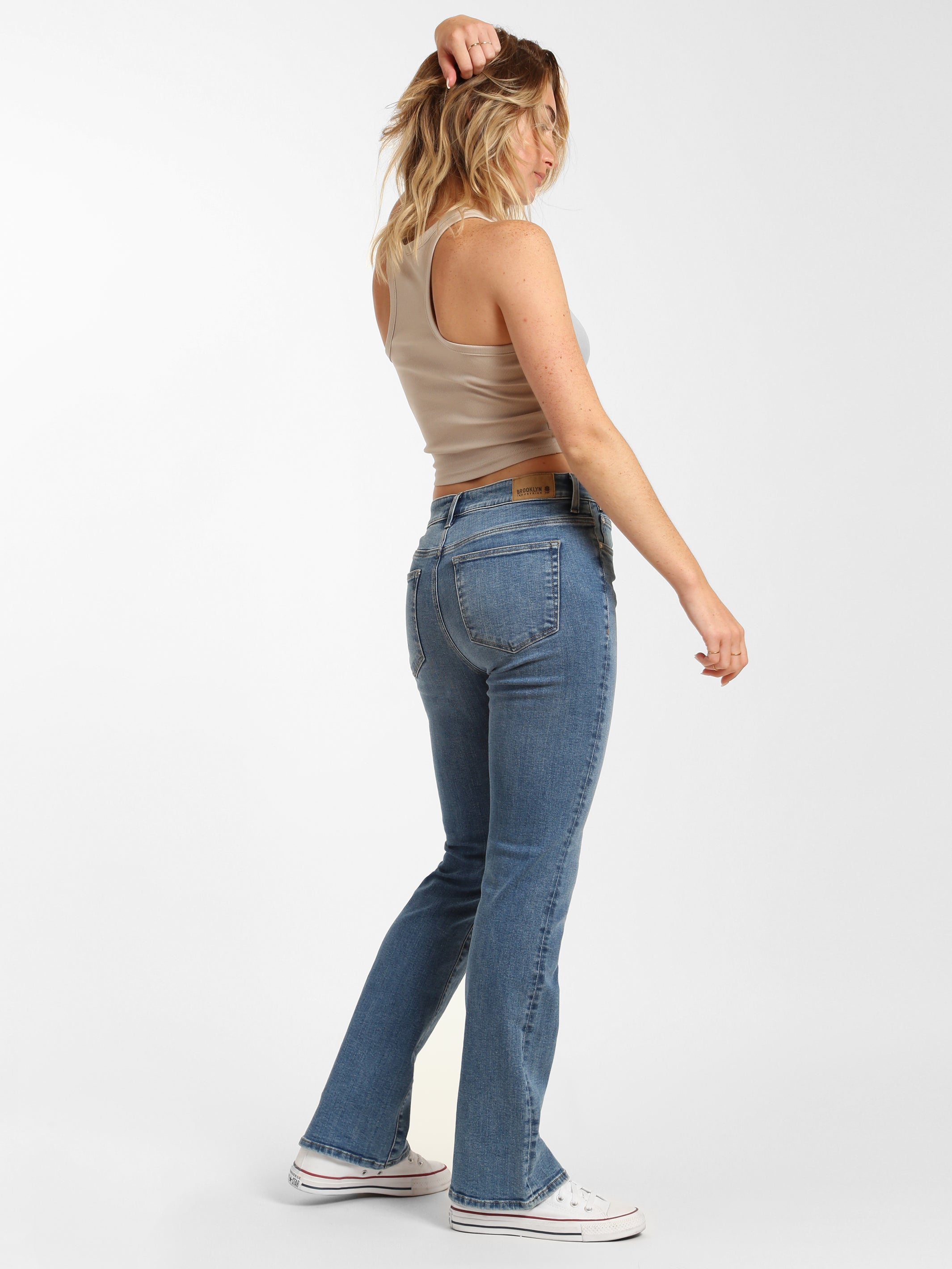 Metro Flare Jeans in Mid Denim