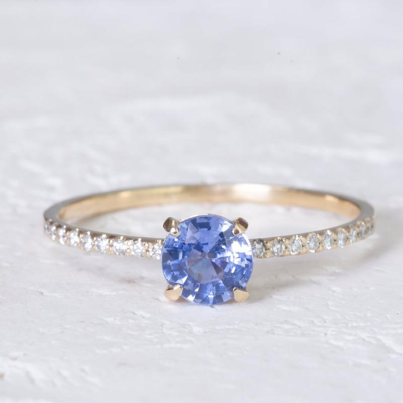 sapphire-and-diamond-ring