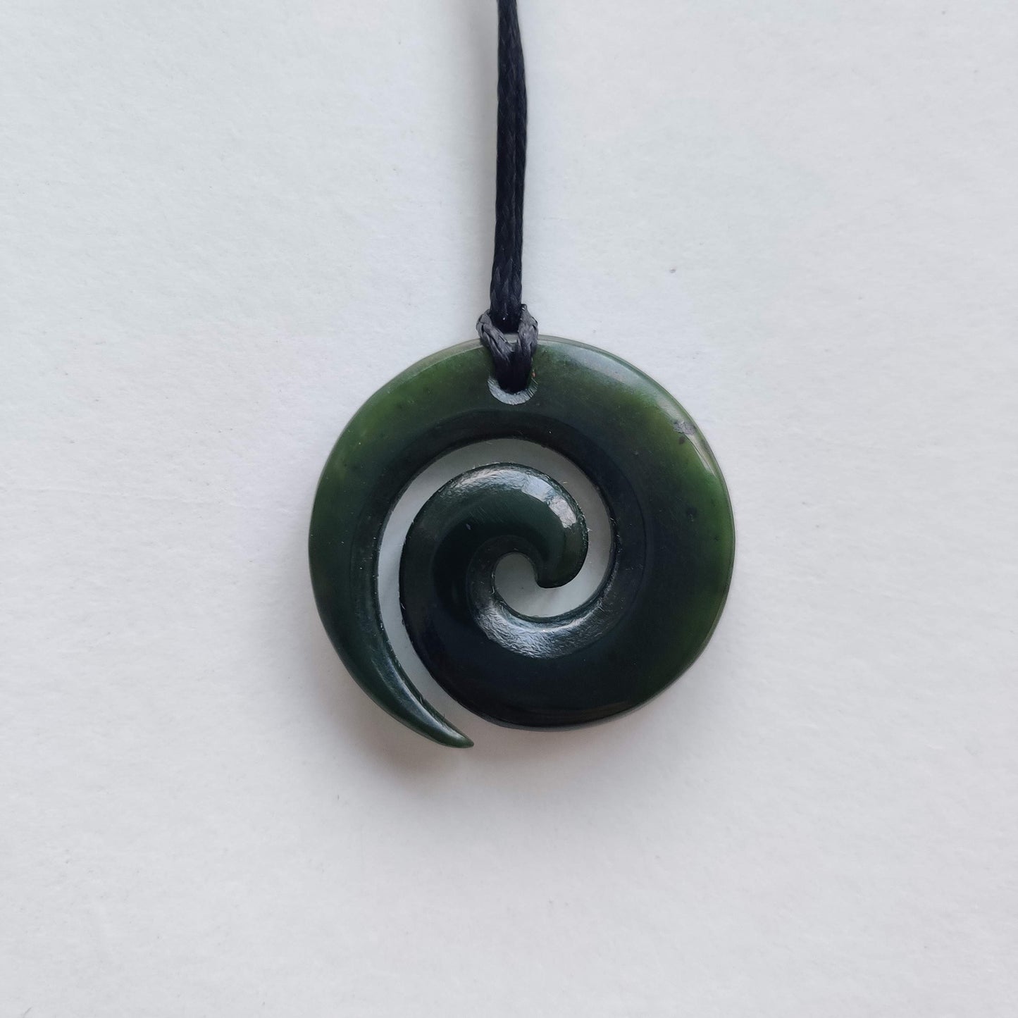 Koru Greenstone Pendant 25mm – Rivendell Shop