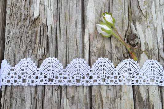 Handmade Bobbin Lace by the Foot - Rose Tiles – Broiderie Stitch