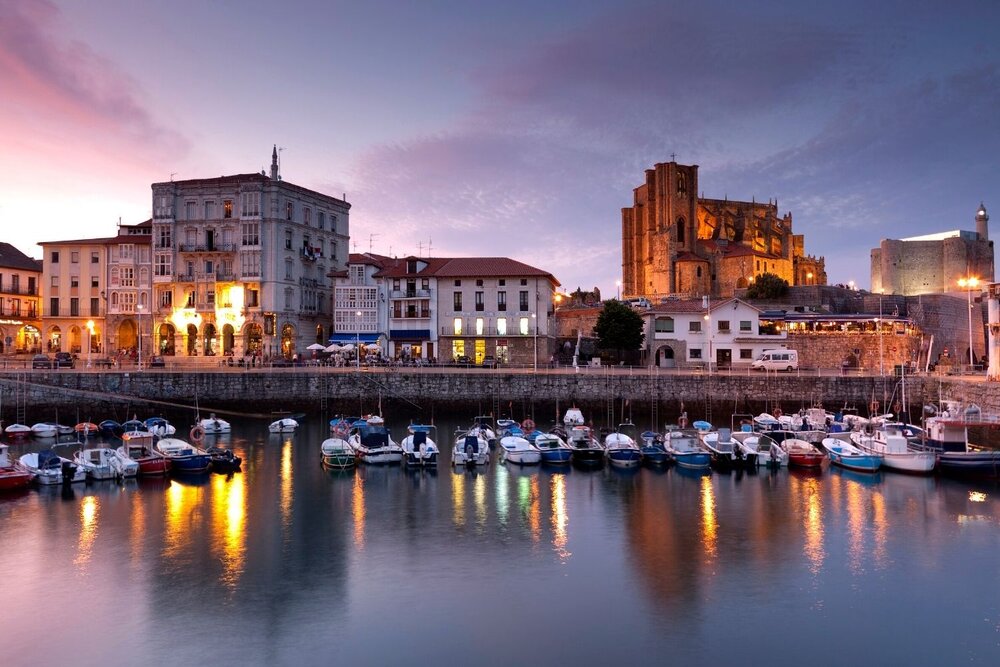 Castro Urdiales uller pueblos 